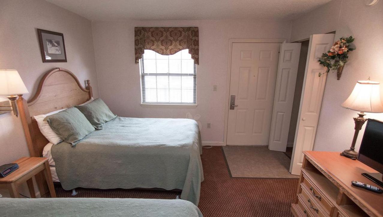 Heart Of Gatlinburg, Sleep 6-8 Apartman Kültér fotó